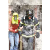 Cagoule d’évacuation S-CAP MSA portée par une victime