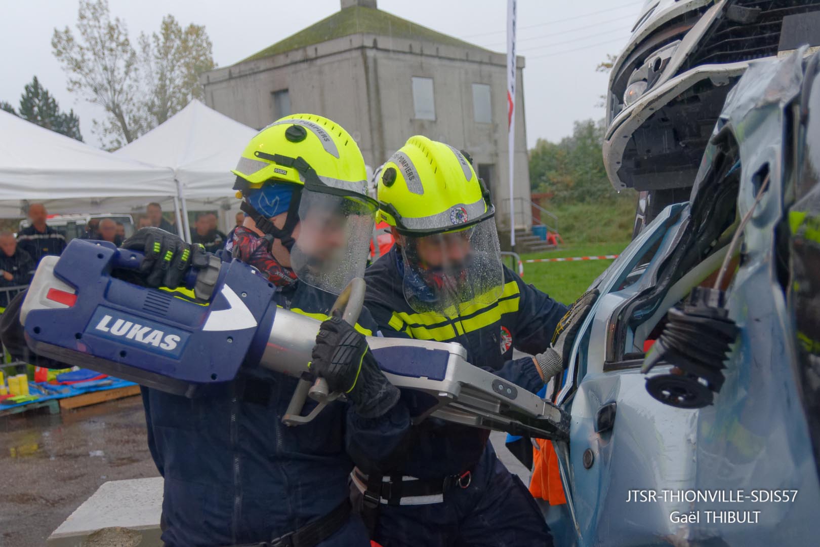 SECOURS ROUTIER - Choisir le matériel de désincarcération pompier : les conseils d’un expert Incident Commander